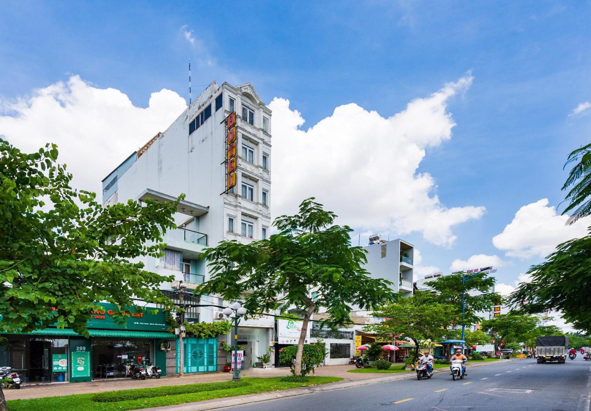 Mai Phuong - Ruby Saigon Hotel Ho Chi Minh-stad Buitenkant foto